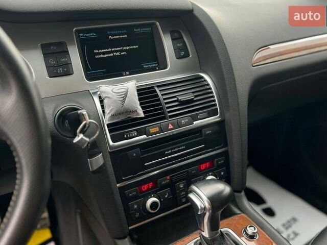 Білий Ауді Ку 7, об'ємом двигуна 3 л та пробігом 115 тис. км за 17400 $, фото 17 на Automoto.ua