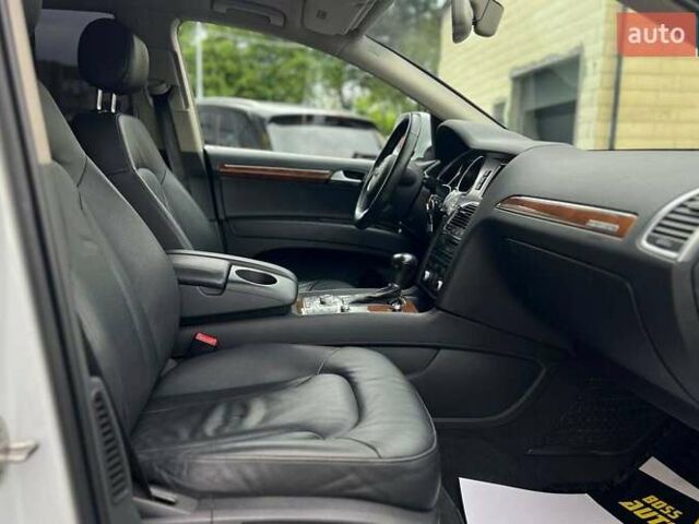 Білий Ауді Ку 7, об'ємом двигуна 3 л та пробігом 115 тис. км за 17400 $, фото 23 на Automoto.ua