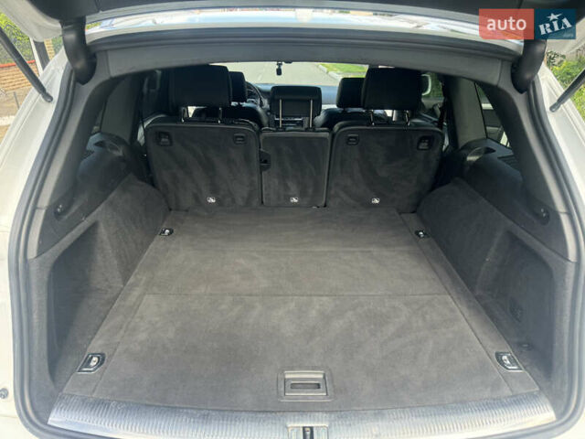 Білий Ауді Ку 7, об'ємом двигуна 2.97 л та пробігом 265 тис. км за 19800 $, фото 19 на Automoto.ua