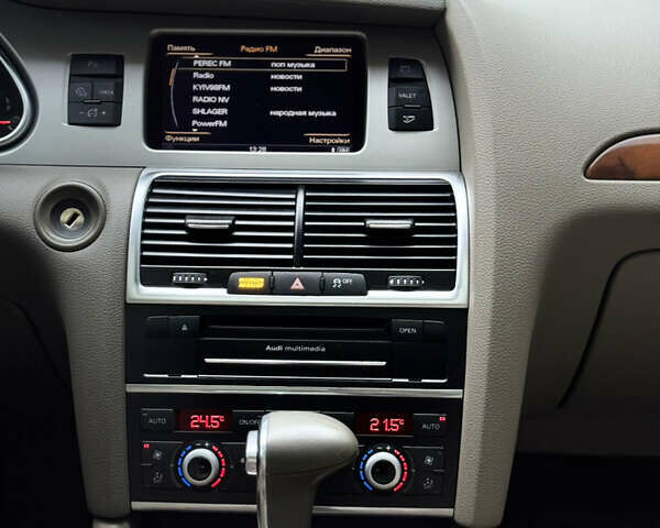 Білий Ауді Ку 7, об'ємом двигуна 2.99 л та пробігом 191 тис. км за 14900 $, фото 18 на Automoto.ua