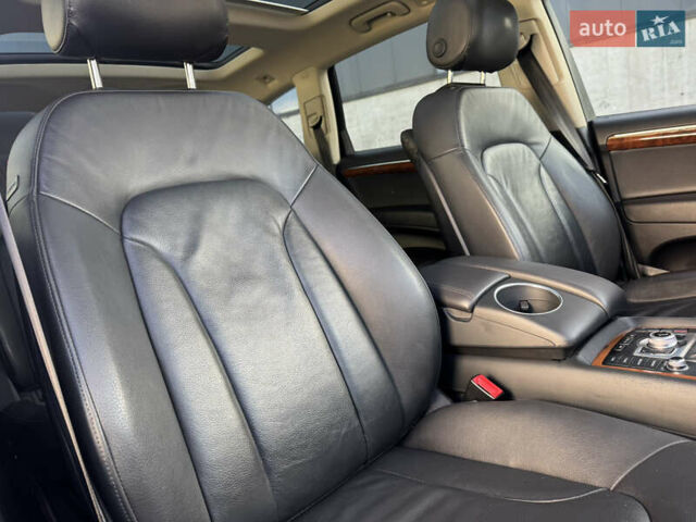 Белый Ауди Ку 7, объемом двигателя 3 л и пробегом 157 тыс. км за 15500 $, фото 15 на Automoto.ua