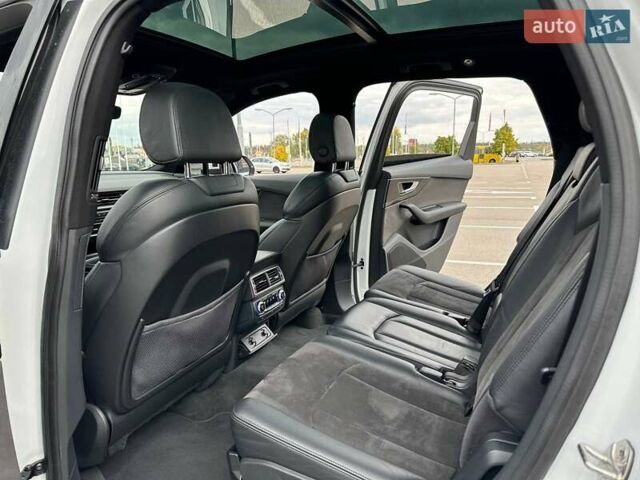 Белый Ауди Ку 7, объемом двигателя 2.97 л и пробегом 170 тыс. км за 37500 $, фото 46 на Automoto.ua