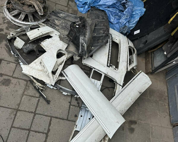 Белый Ауди Ку 7, объемом двигателя 2.97 л и пробегом 250 тыс. км за 4499 $, фото 10 на Automoto.ua