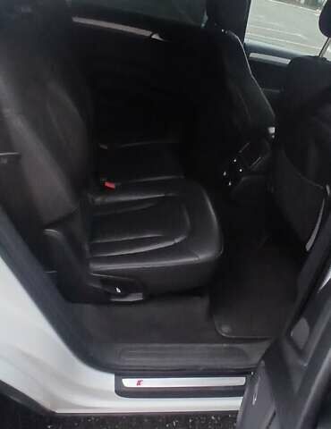 Белый Ауди Ку 7, объемом двигателя 3 л и пробегом 76 тыс. км за 18300 $, фото 2 на Automoto.ua