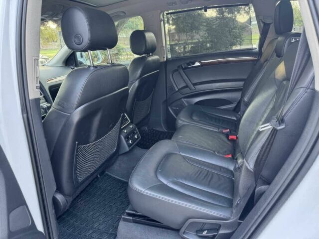 Белый Ауди Ку 7, объемом двигателя 3 л и пробегом 73 тыс. км за 7800 $, фото 10 на Automoto.ua