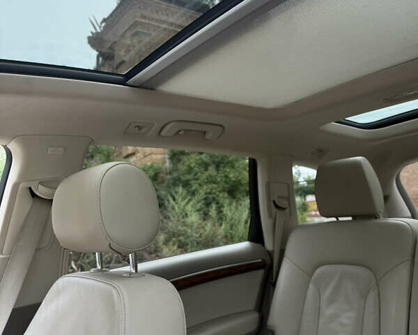 Белый Ауди Ку 7, объемом двигателя 3 л и пробегом 220 тыс. км за 15600 $, фото 5 на Automoto.ua