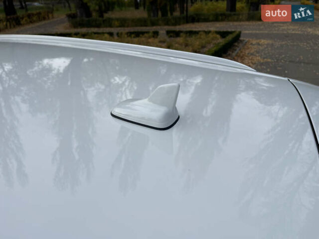 Белый Ауди Ку 7, объемом двигателя 2.97 л и пробегом 124 тыс. км за 36000 $, фото 24 на Automoto.ua