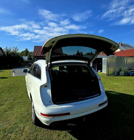 Белый Ауди Ку 7, объемом двигателя 3 л и пробегом 251 тыс. км за 15000 $, фото 11 на Automoto.ua