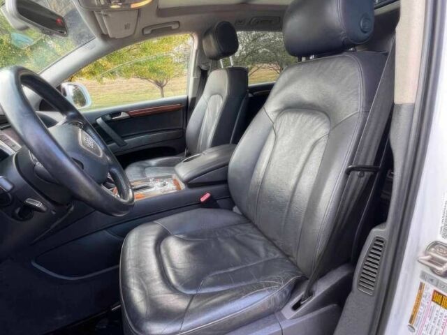 Белый Ауди Ку 7, объемом двигателя 3 л и пробегом 80 тыс. км за 17600 $, фото 9 на Automoto.ua