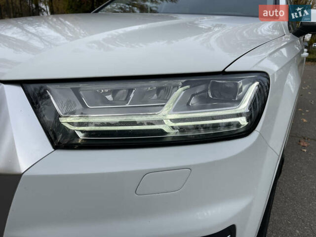 Белый Ауди Ку 7, объемом двигателя 2.97 л и пробегом 124 тыс. км за 36000 $, фото 16 на Automoto.ua