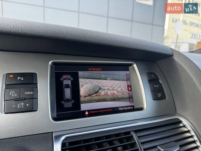 Білий Ауді Ку 7, об'ємом двигуна 3 л та пробігом 125 тис. км за 21000 $, фото 29 на Automoto.ua