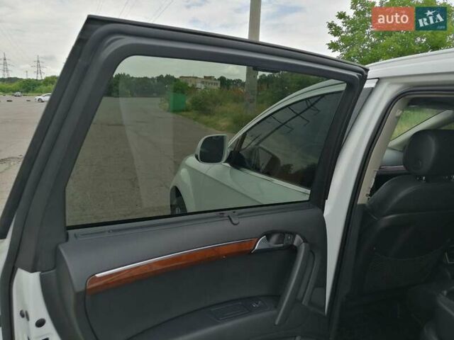 Ауди Ку 7 2015 в Полтаве на Automoto.ua Белый Ауди Ку 7, объемом двигателя 3 л и пробегом 118 тыс. км за 20500 $, фото 21 на Automoto.ua