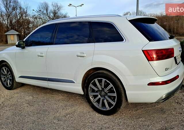 Білий Ауді Ку 7, об'ємом двигуна 3 л та пробігом 159 тис. км за 26500 $, фото 5 на Automoto.ua