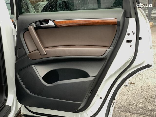 Белый Ауди Ку 7, объемом двигателя 3 л и пробегом 205 тыс. км за 15890 $, фото 21 на Automoto.ua