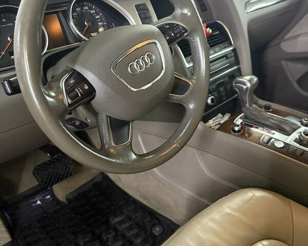 Белый Ауди Ку 7, объемом двигателя 3 л и пробегом 220 тыс. км за 15600 $, фото 11 на Automoto.ua