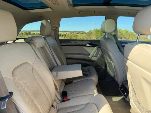 Ауді Ку 7 2015 у Ужгороді на Automoto.ua Білий Ауді Ку 7, об'ємом двигуна 3 л та пробігом 76 тис. км за 3800 $, фото 16 на Automoto.ua