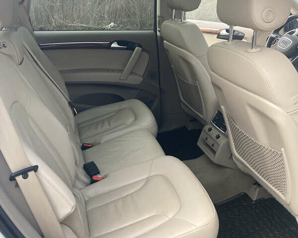Білий Ауді Ку 7, об'ємом двигуна 3 л та пробігом 160 тис. км за 17400 $, фото 5 на Automoto.ua