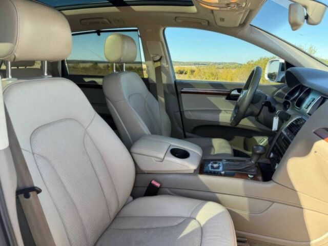 Ауді Ку 7 2015 у Одесі на Automoto.ua Білий Ауді Ку 7, об'ємом двигуна 3 л та пробігом 76 тис. км за 5000 $, фото 8 на Automoto.ua