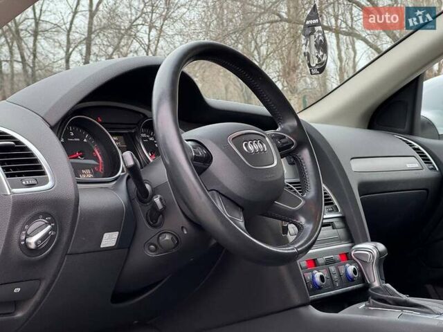 Белый Ауди Ку 7, объемом двигателя 2.97 л и пробегом 180 тыс. км за 23800 $, фото 17 на Automoto.ua