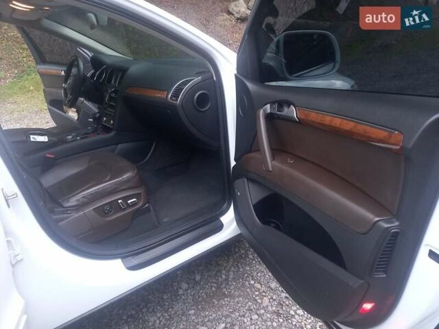 Белый Ауди Ку 7, объемом двигателя 3 л и пробегом 186 тыс. км за 18888 $, фото 11 на Automoto.ua