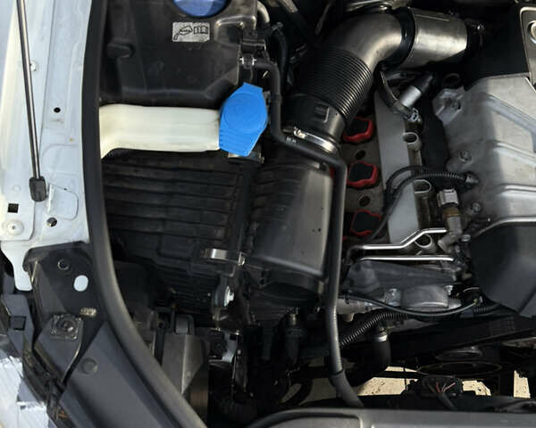 Белый Ауди Ку 7, объемом двигателя 3 л и пробегом 303 тыс. км за 14900 $, фото 22 на Automoto.ua