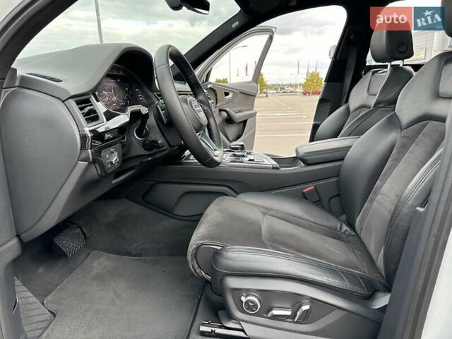Белый Ауди Ку 7, объемом двигателя 2.97 л и пробегом 170 тыс. км за 37500 $, фото 40 на Automoto.ua