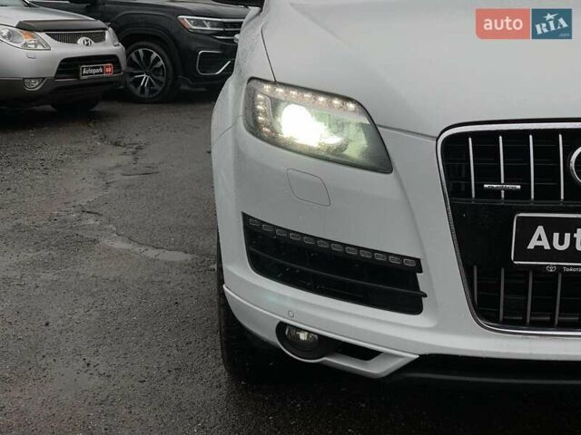 Білий Ауді Ку 7, об'ємом двигуна 3 л та пробігом 205 тис. км за 15890 $, фото 9 на Automoto.ua