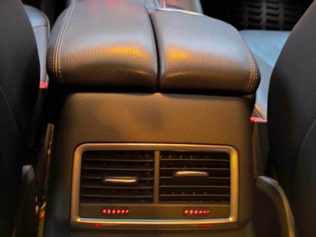 Білий Ауді Ку 7, об'ємом двигуна 3 л та пробігом 167 тис. км за 20900 $, фото 14 на Automoto.ua