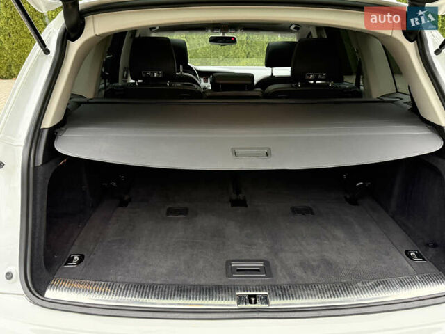 Белый Ауди Ку 7, объемом двигателя 3 л и пробегом 256 тыс. км за 21300 $, фото 43 на Automoto.ua