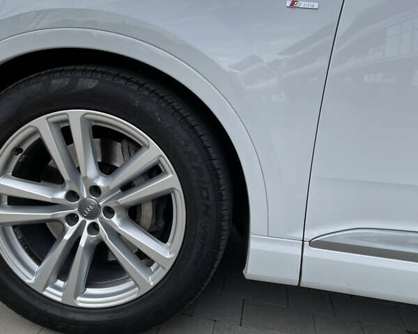 Белый Ауди Ку 7, объемом двигателя 3 л и пробегом 153 тыс. км за 40777 $, фото 8 на Automoto.ua