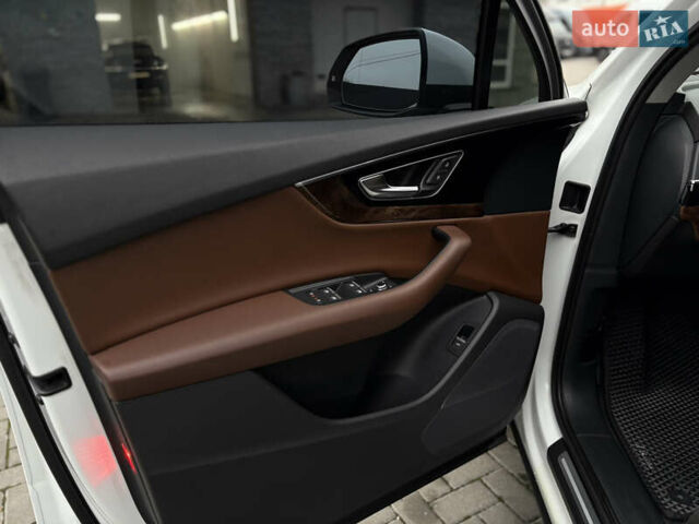 Белый Ауди Ку 7, объемом двигателя 2.97 л и пробегом 252 тыс. км за 27500 $, фото 8 на Automoto.ua