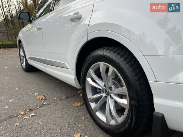 Белый Ауди Ку 7, объемом двигателя 2.97 л и пробегом 124 тыс. км за 36000 $, фото 22 на Automoto.ua