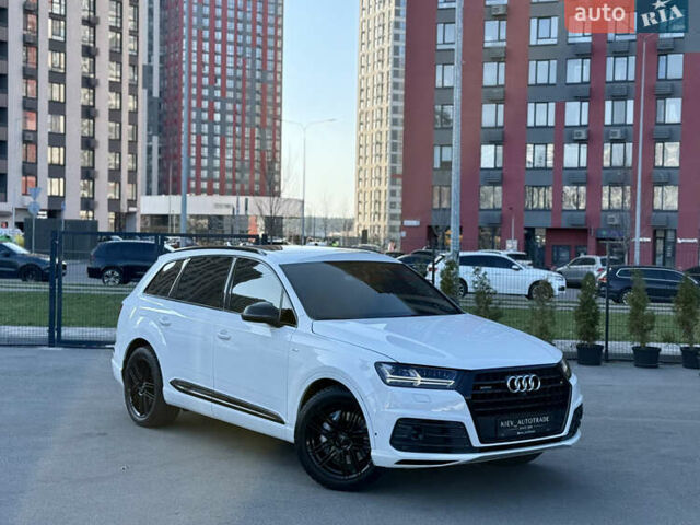 Білий Ауді Ку 7, об'ємом двигуна 2.97 л та пробігом 213 тис. км за 35900 $, фото 1 на Automoto.ua