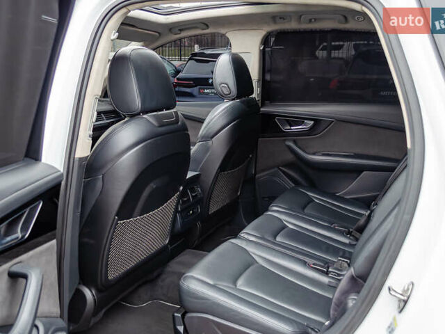 Белый Ауди Ку 7, объемом двигателя 3 л и пробегом 167 тыс. км за 24999 $, фото 34 на Automoto.ua