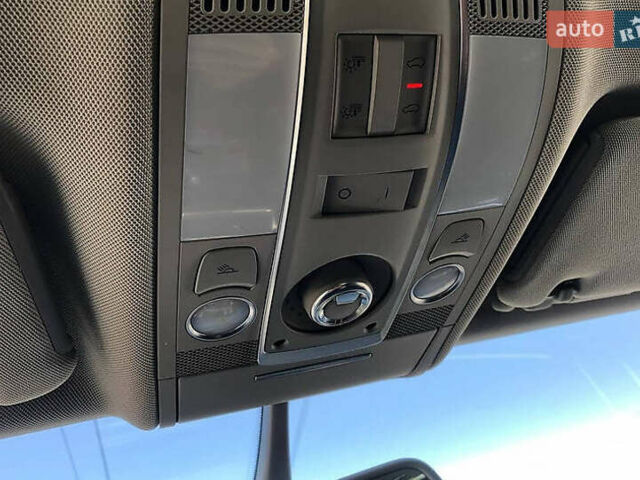 Белый Ауди Ку 7, объемом двигателя 3 л и пробегом 148 тыс. км за 18000 $, фото 9 на Automoto.ua