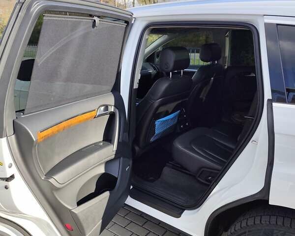 Белый Ауди Ку 7, объемом двигателя 3 л и пробегом 120 тыс. км за 26000 $, фото 4 на Automoto.ua