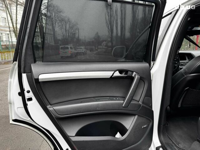 Білий Ауді Ку 7, об'ємом двигуна 3 л та пробігом 78 тис. км за 17490 $, фото 21 на Automoto.ua