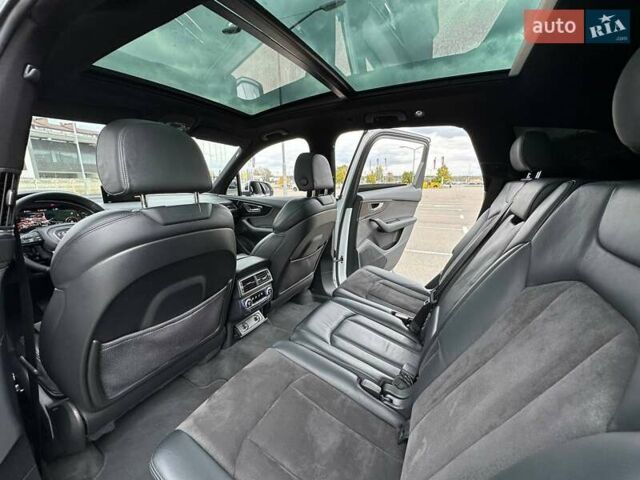 Белый Ауди Ку 7, объемом двигателя 2.97 л и пробегом 170 тыс. км за 37500 $, фото 53 на Automoto.ua