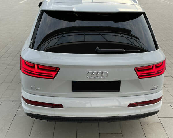 Белый Ауди Ку 7, объемом двигателя 3 л и пробегом 153 тыс. км за 40777 $, фото 23 на Automoto.ua