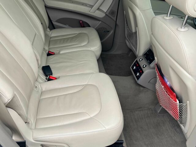 Білий Ауді Ку 7, об'ємом двигуна 3 л та пробігом 197 тис. км за 23500 $, фото 7 на Automoto.ua