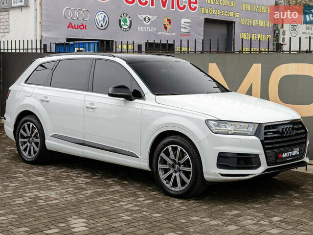 Белый Ауди Ку 7, объемом двигателя 3 л и пробегом 167 тыс. км за 24999 $, фото 2 на Automoto.ua