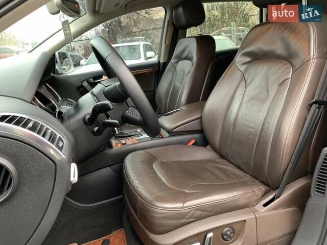 Білий Ауді Ку 7, об'ємом двигуна 3 л та пробігом 205 тис. км за 15890 $, фото 30 на Automoto.ua