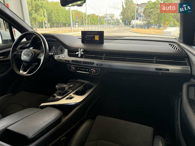 Білий Ауді Ку 7, об'ємом двигуна 3 л та пробігом 231 тис. км за 31999 $, фото 9 на Automoto.ua