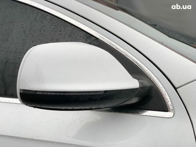 Белый Ауди Ку 7, объемом двигателя 3 л и пробегом 205 тыс. км за 15890 $, фото 4 на Automoto.ua