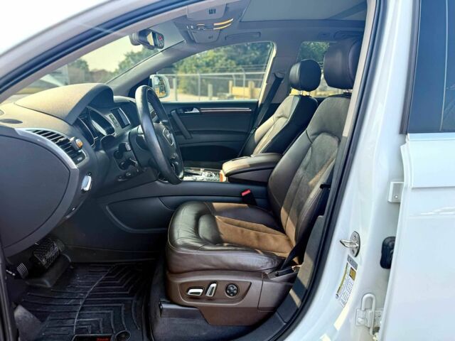 Білий Ауді Ку 7, об'ємом двигуна 3 л та пробігом 88 тис. км за 12950 $, фото 11 на Automoto.ua