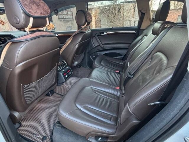 Белый Ауди Ку 7, объемом двигателя 3 л и пробегом 170 тыс. км за 14999 $, фото 20 на Automoto.ua