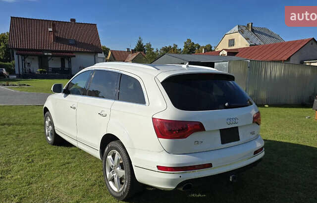 Белый Ауди Ку 7, объемом двигателя 3 л и пробегом 251 тыс. км за 15000 $, фото 4 на Automoto.ua