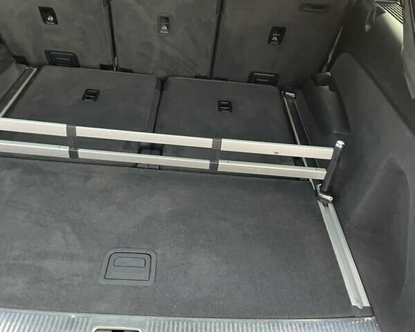 Белый Ауди Ку 7, объемом двигателя 3 л и пробегом 153 тыс. км за 40777 $, фото 42 на Automoto.ua