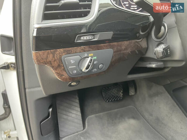 Белый Ауди Ку 7, объемом двигателя 2.97 л и пробегом 124 тыс. км за 36000 $, фото 32 на Automoto.ua