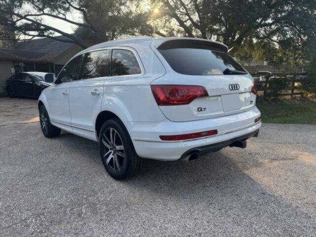 Белый Ауди Ку 7, объемом двигателя 3 л и пробегом 73 тыс. км за 7800 $, фото 4 на Automoto.ua